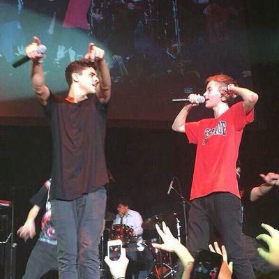 In love with two boys who doesn't know I exist....            0/12||1/6