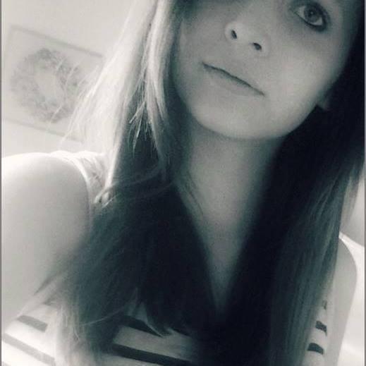Hello:) Welcome to my twitter:) If you like my tweets you can follow me and I can follow you back:) Thank you:)