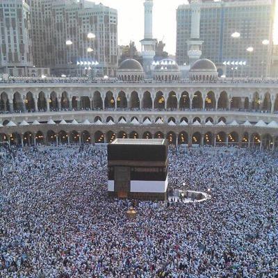 استغفرالله وأتوب إليه ، الحمدالله ، الله اكبر ، سبحان الله وبحمده ، اجر لي ولك ولمن بعدك❤️.