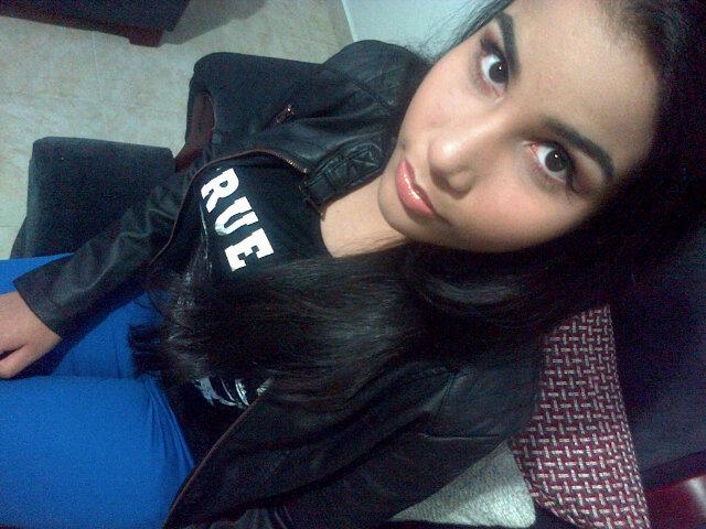 YerisfferGH's profile picture. Nació el 11 de diciembre, le gusta la música y estar con sus amigos