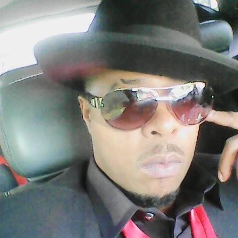 Welcome to the HNR Global INC. twitter page.....we look foward to linking up and making it happen. Please check out the new mix tape on ReverbNation...Good Game