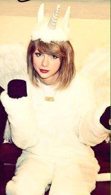 ♥Swiftie-Potterhead-Tributo-Pianista-Joshiffer♥
JoshH 25/26-09-2014