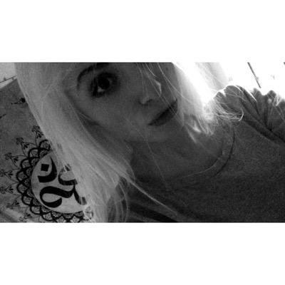 californiiiiiia's profile picture. vibe it feeeeeeel it