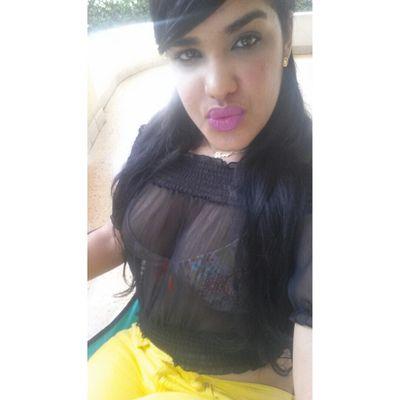 Hay personas que salen de tu vida, para que otras puedan quedarse para siempre.✨💫