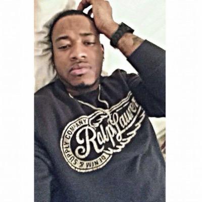 Young entrepreneur on the Rise to Success .. Gotta Good Head on my Shoulders and im All About The Benjamins Ya Dig ! Nufff Said Now Follow da Kid