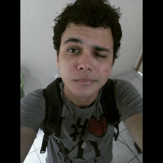 de repente passei a enxergar tudo em clave de sol.