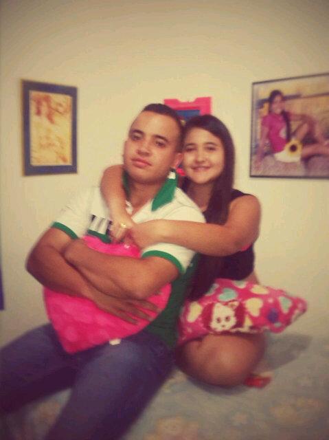 Confia en el mas grande de todos q es Dios.. Si no lo tienes en tu corazon y tu alma buscalo q el te encontrara muy facilmente ..