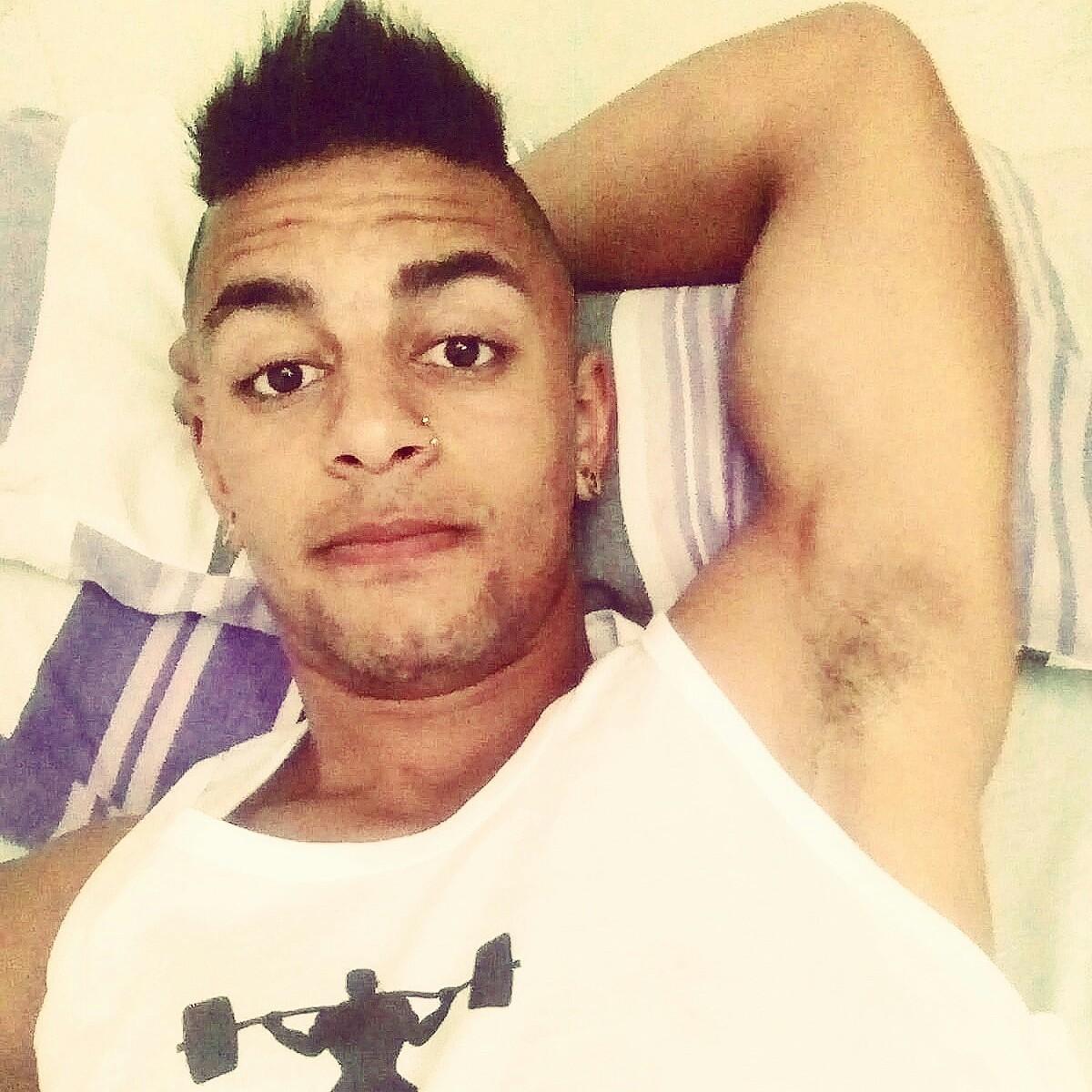 DjFeehCosta's profile picture. 