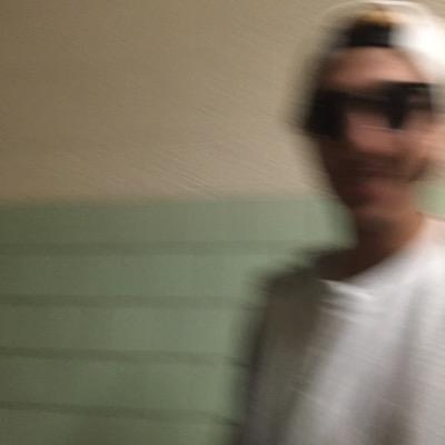 Life_with_kian's profile picture. that one kid on youtube no one knows.