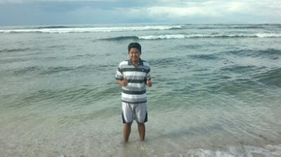 rah_mane's profile picture. Phlegmatic and a laughter seeker.