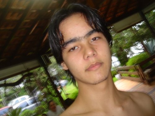 Uma pessoa com convicções e desejos quase impossiveis. Que por sua vez tornam a vida mais emocionante...