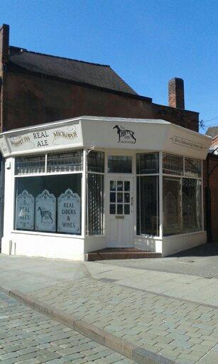 Lichfield micropub Real Ales, Modern Keg, Ciders & Wines. No lager, No spirits. 21 Tamworth St