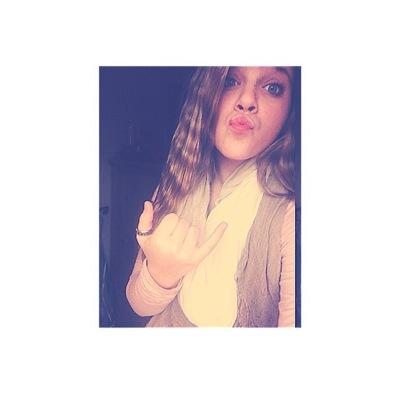 Being nice someone you don't like isn't two faced it's growing up✌️