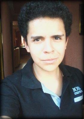 Tengo 17 años, me gusta la música pop y me gusta mucho @thalia @LuceroMexico y @GloriaTrevi sigueme soy buena onda!