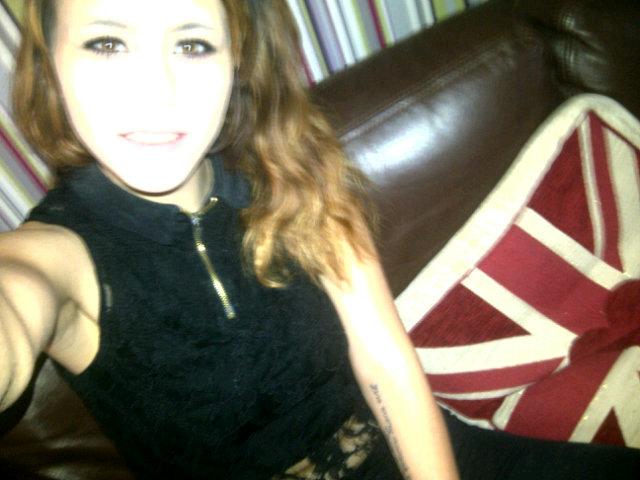 Yummy Mummy! Singer! Man-u Till I Die!3 Follow me & I'll Follow Back! :*      |Taken By The Love Of My Life 09-07-2014