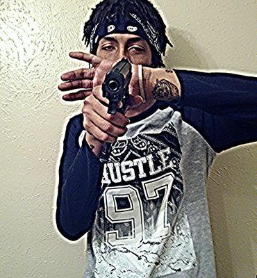 21' DFW Hip Hop/Rap Recording Artist Rollin With My #SMokies We On The Come Up! Follow My Fam @SMokieFresho @SMokieShayBae