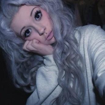 Everything sucks but so do I. • Single • Bi • rp/fl
