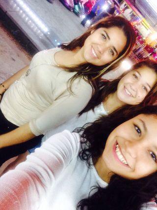 _Majoabelar's profile picture. Strange how close we were.