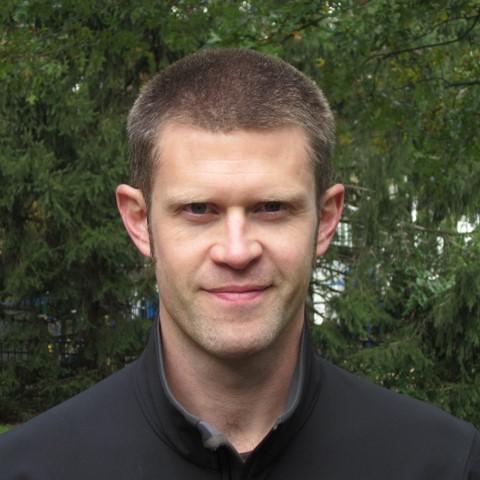 Simulation scientist, improvisor, programmer, soft skills trainer, dad, etc. Author of the Roboteer trilogy from Gollancz books.