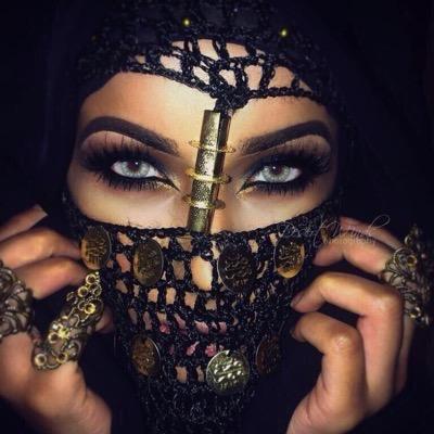Follow us to be featured | Submissions- DM (include ethnicity)