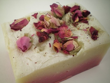 PinkParchment's profile picture. #HandmadeSoap  shea butter soaps, handmade sugar scrubs and handmade body butters.