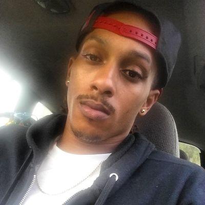 STEPZ22's profile picture. IM SPREADING HERPES IN ORLANDO