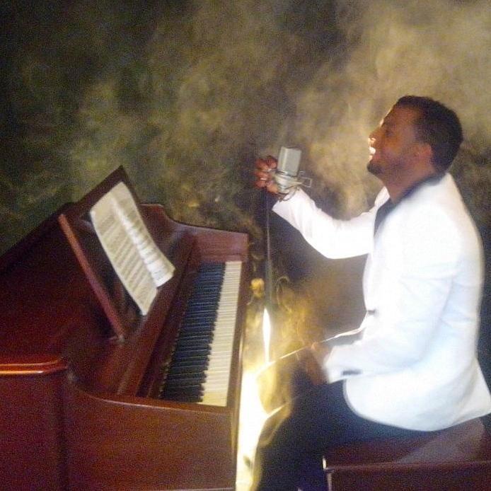 DsDangelsantana's profile picture. paz y amor