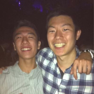 COD enthusiast! Player for Team Fugitives and 1X Tourney winner. I stream on twitch at http://t.co/gvafKFsqBW