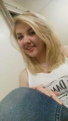 rachaelm__'s profile picture. 