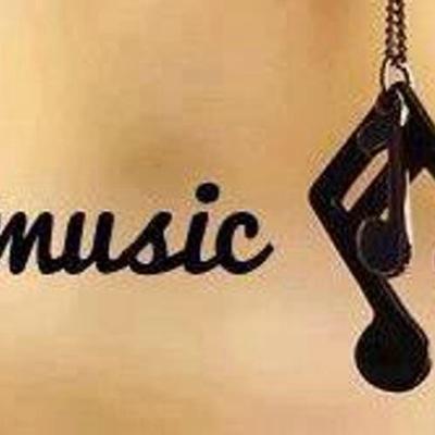 help people to make us dream real✨ follow peoe i say @luizysinger she sing she do be recognized.✨