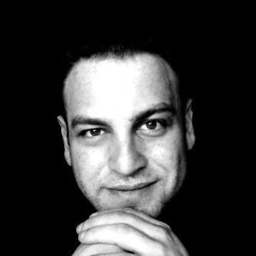 KapowieMobile's profile picture. 