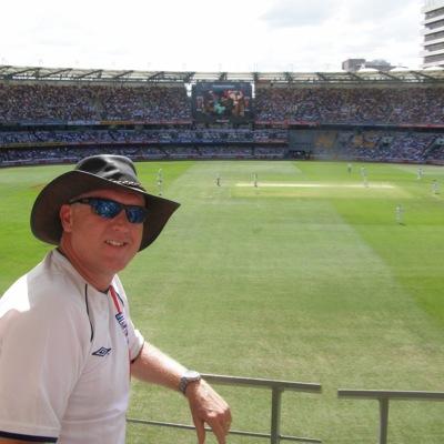 sixtiessongs's profile picture. Welsh bloke on the Gold Coast and also Plymouth, UK. Loves sport and bacon. Swims a bit. Cycles a bit. Argyle and a bit of Newport County.