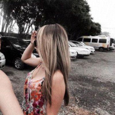 O silencio as vzs ensina bem mais q hrs ouvindo... um brinde as experiências adquiridas sozinho!!