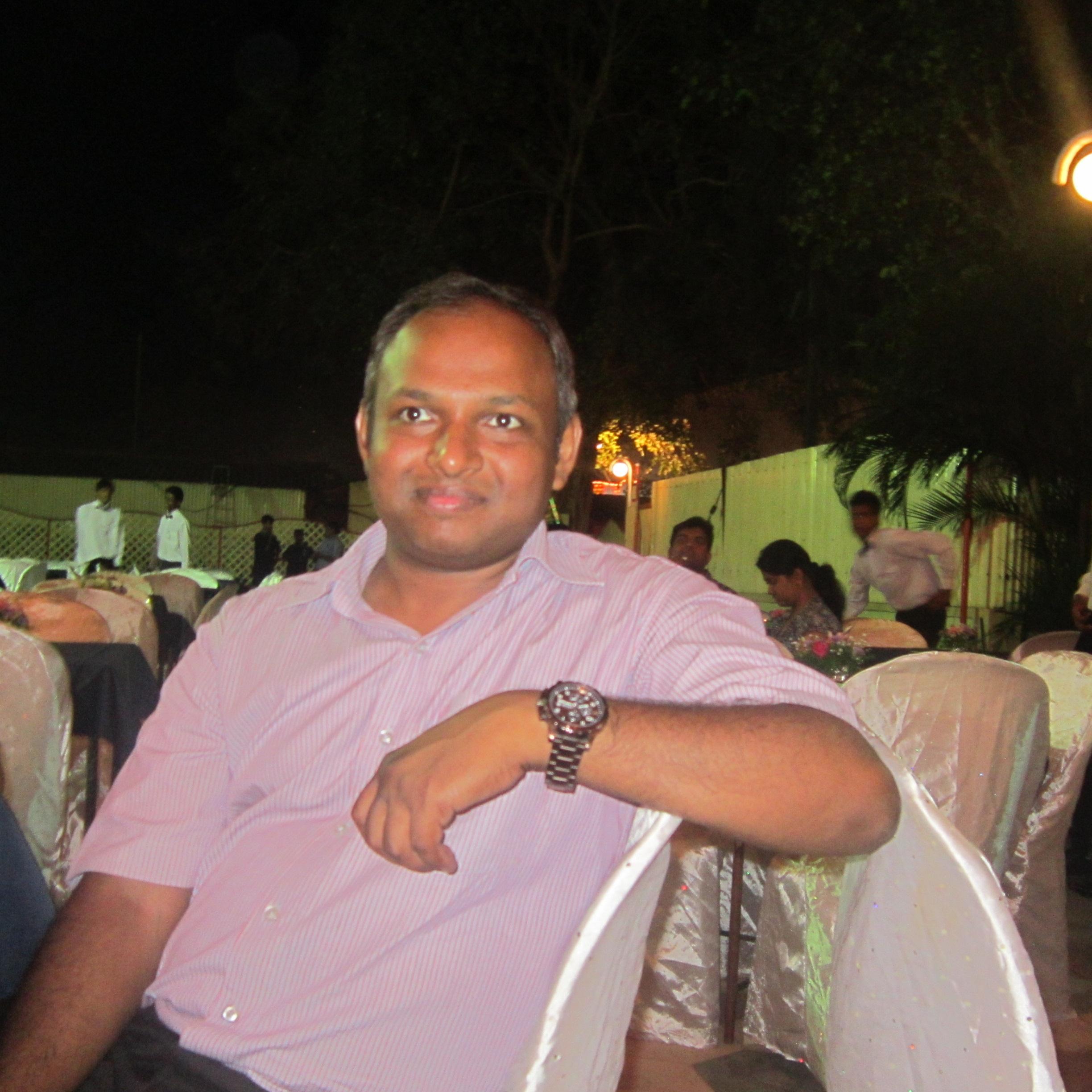 IT-Management professional inquisitive about ML/AI, rejuvenated by the creativity of theatre and poetry with a soul exploring the journey, called Life!!