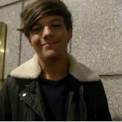pls follow @otakuhemmings thank you so much,hope you have a lovely day beautiful ♡