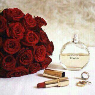 ‏‏‏‏‏‏استغفر ﺎﻟلہ عددّ , م سجد 
       لهہ عبادهہ و عددّ ما ذكرتْ
            اسمَائهہ وصَفاتہُ