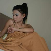 Queenesya Marchel (@queendaars) 's Twitter Profile