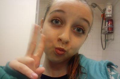 Hi Everyone Im The Real Samantha Lacey Off Seven Acro Girld