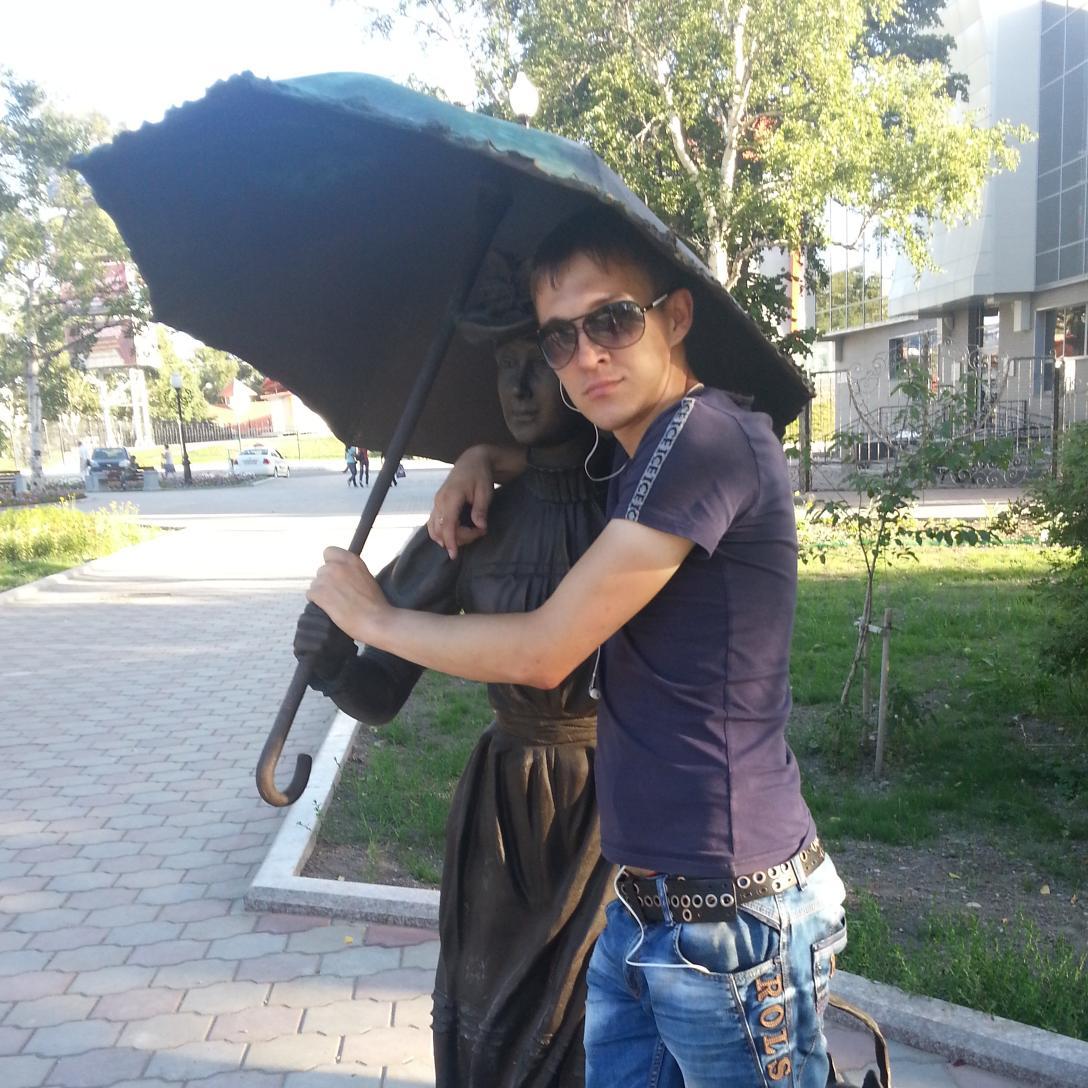 Плохо, если о тебе не кому заботиться. Еще хуже, если не о ком заботиться тебе.