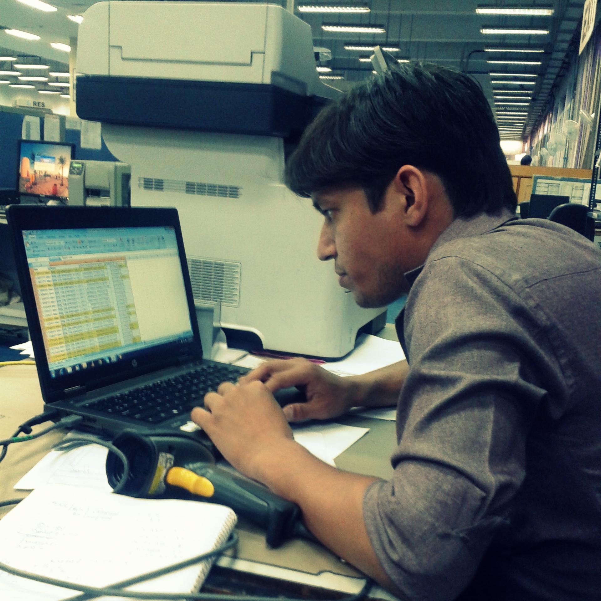 manish1323's profile picture. Manish