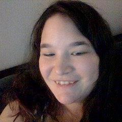 i'm fun ,weird and random if you wanna know more askkkkk !