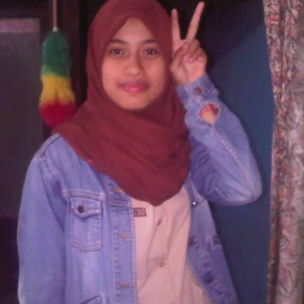 Tri Hastuti, Vocational High School 1 Karanganyar, Adm. Perkantoran 1,