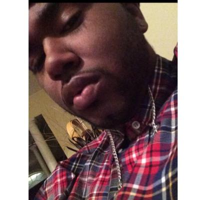 Im a young star, I made #FakeNiggaz S/o TXP3 squad!! Hit my DM for a feature! PLAY MY SHIT!! https://t.co/EmOJu8T90j