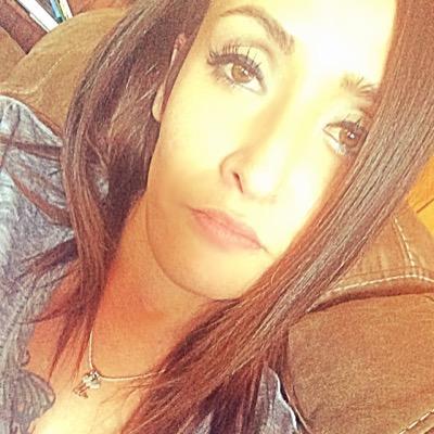 JennMarieGuzman's profile picture. 