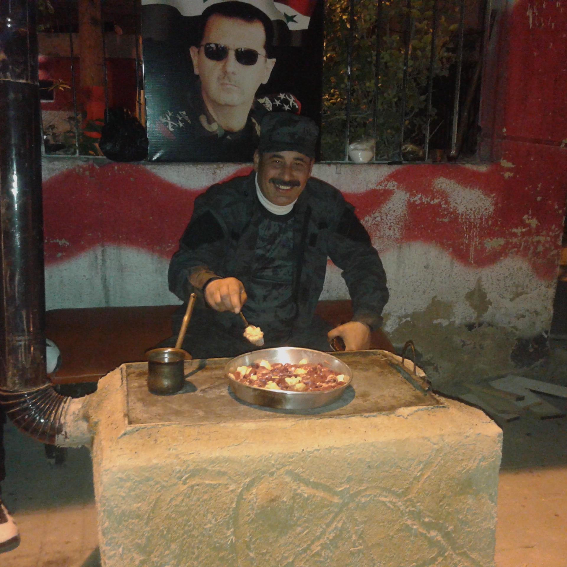 ‏‏‏العمل تاجر