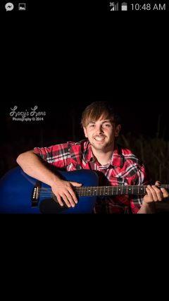 c8b4960f3263423's profile picture. 