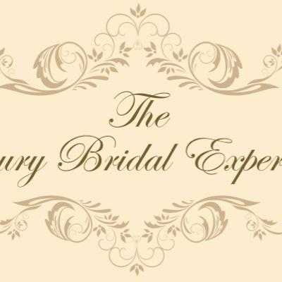 Wedding Events by Laura plans stylish and creative fairs for engaged couples at exclusive venues throughout Oxon, Bucks, Berks, The Cotswolds & London.