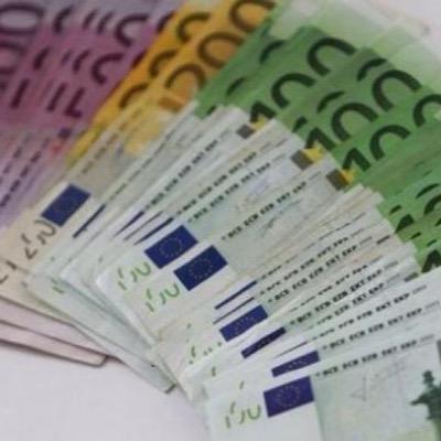 FixedLuxe's profile picture. 