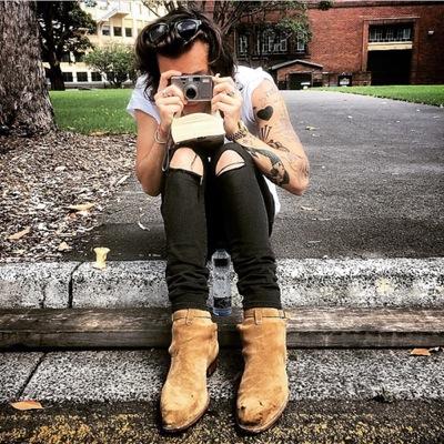I'm Harry Styles REAL! Verified Account Official © Profile Original & Official Personal Private twitter For Directioners
Hii Looking for gammon, not splinters.