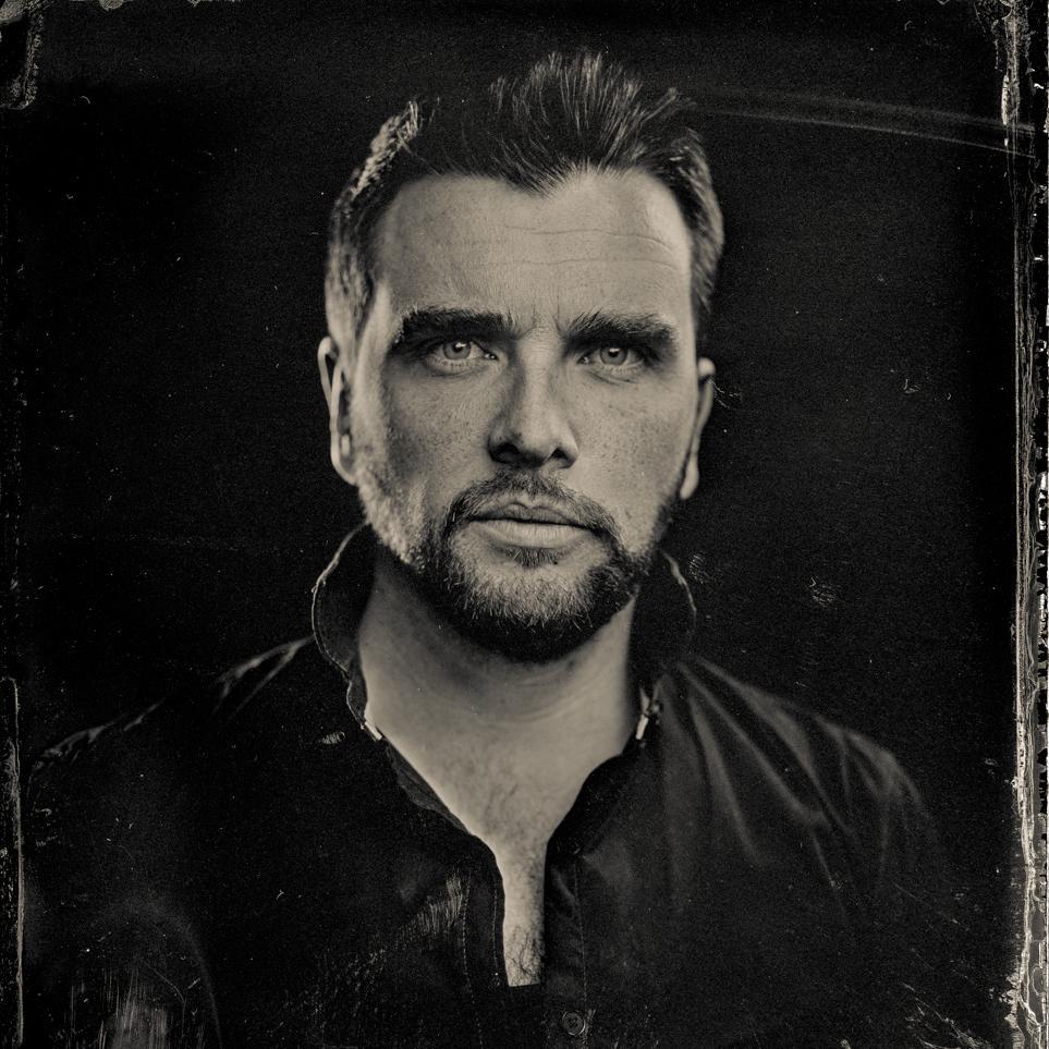 Based in New Zealand, I make hand crafted images on glass and metal, using silver and light. The process is known as wet plate collodion photography.